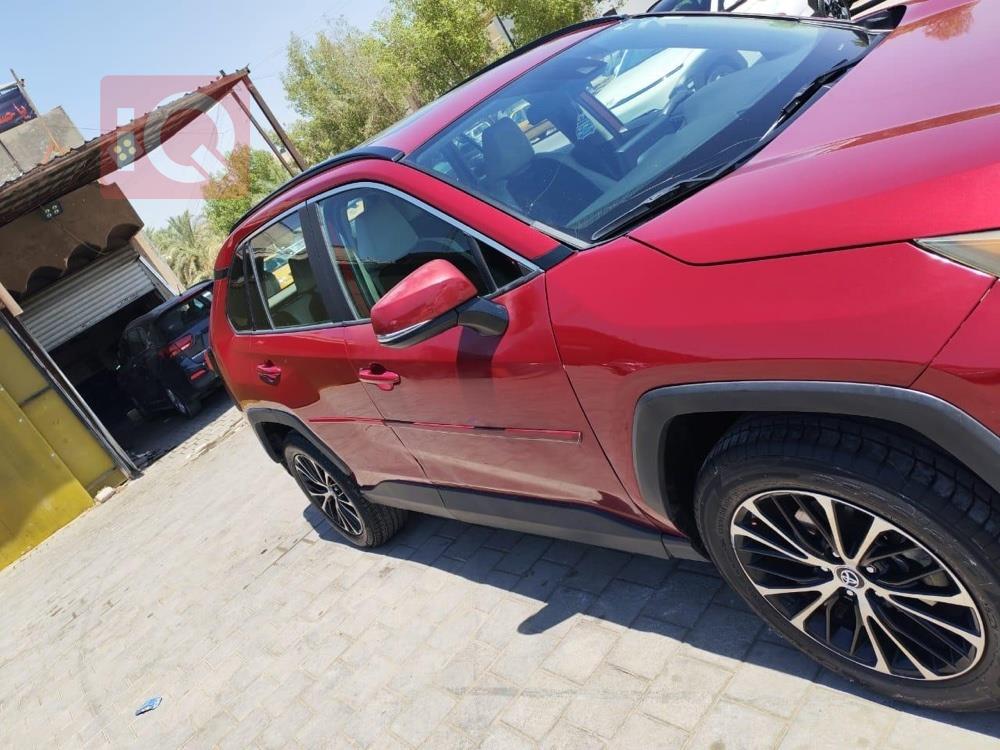 تويوتا راف 4